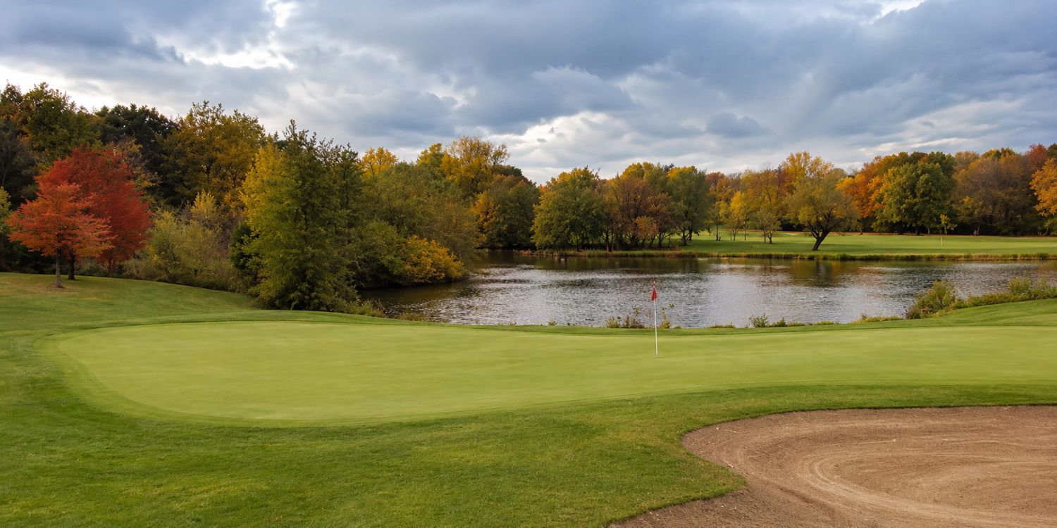 Rolling Knolls Country Club